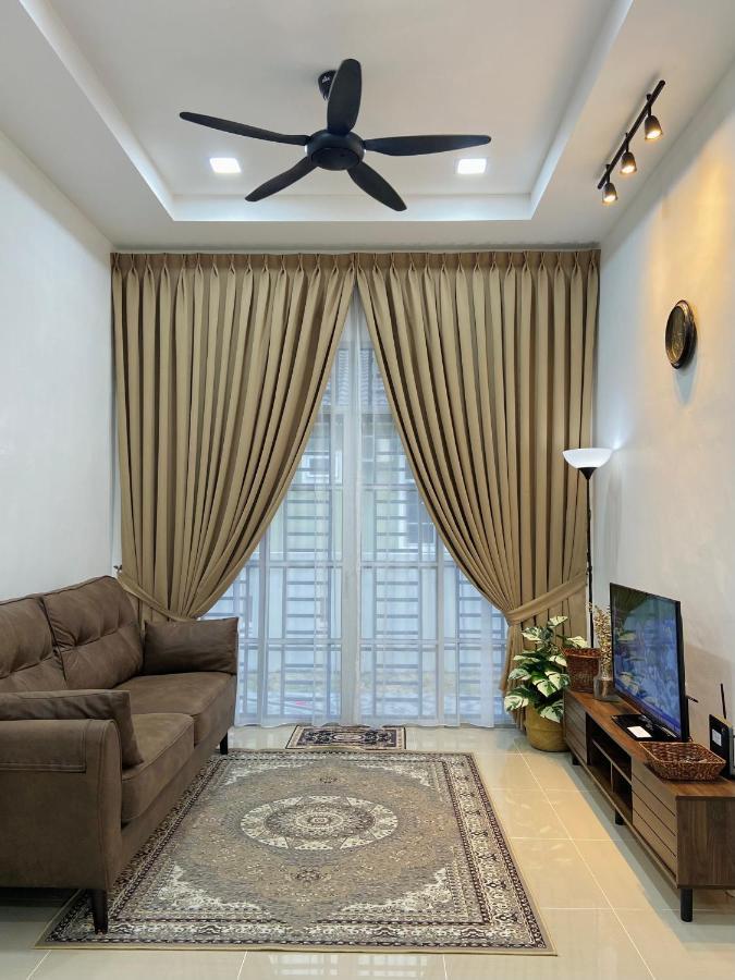 De Jara Guesthouse Dungun For Malay Exterior photo